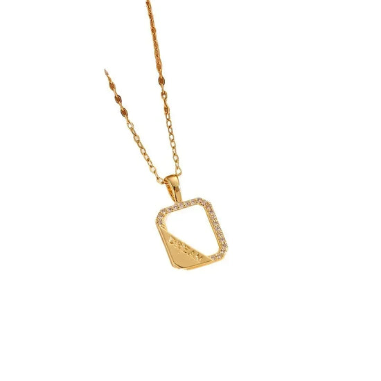 A brand-new fashion brand all-inlaid zircon titanium steel chain necklace, a niche fashion clothing necklace, a retro necklace