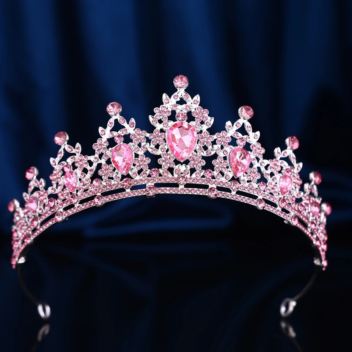 1 piece of retro fashion Baroque hollowed out rhinestone party crown headwear, suitable for birthday parties, Halloween photogra