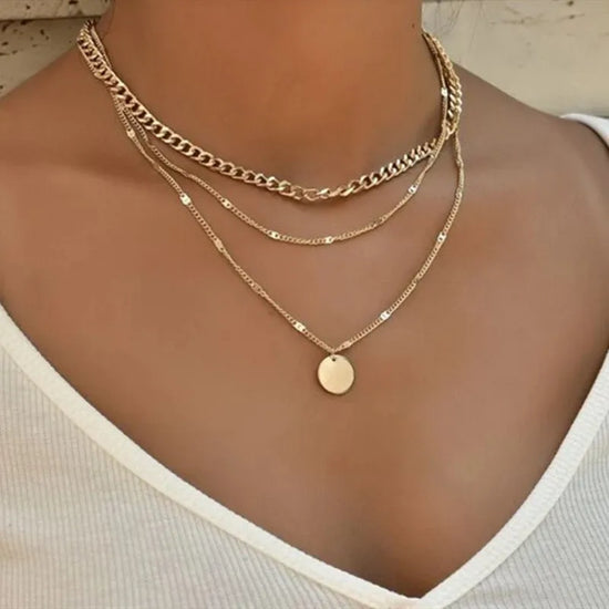 Vintage Necklace on Neck Gold Color Chain Women&